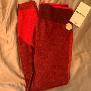 Pink seamless leggings